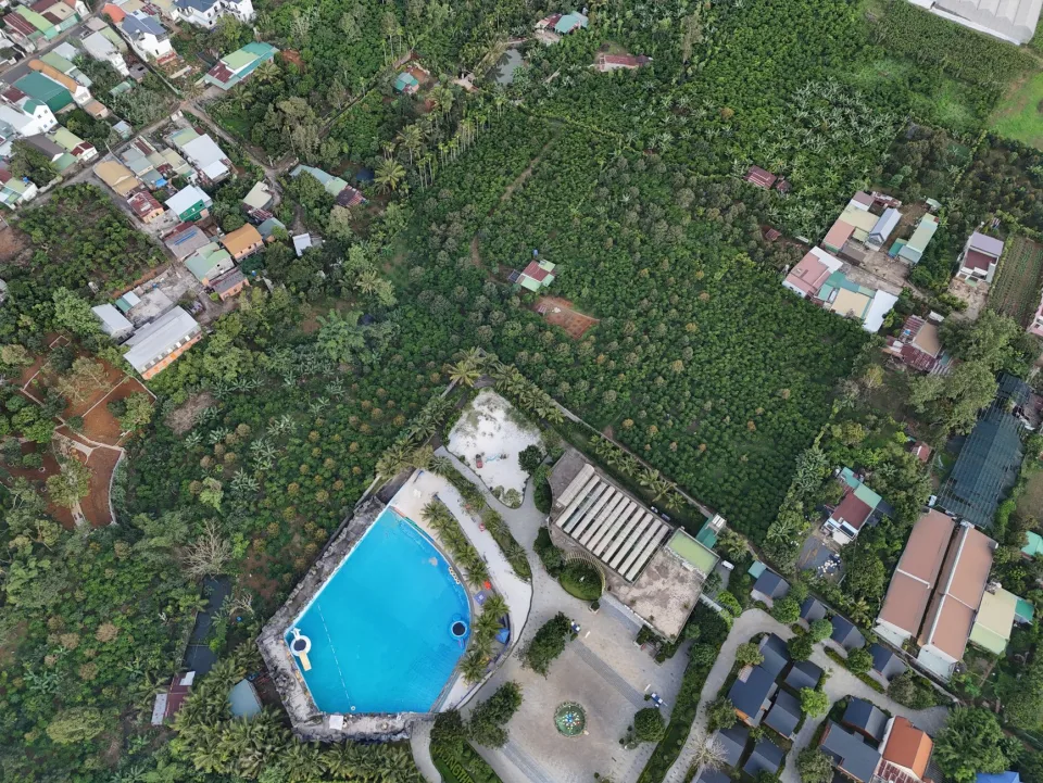 Phòng đôi có cửa sổ